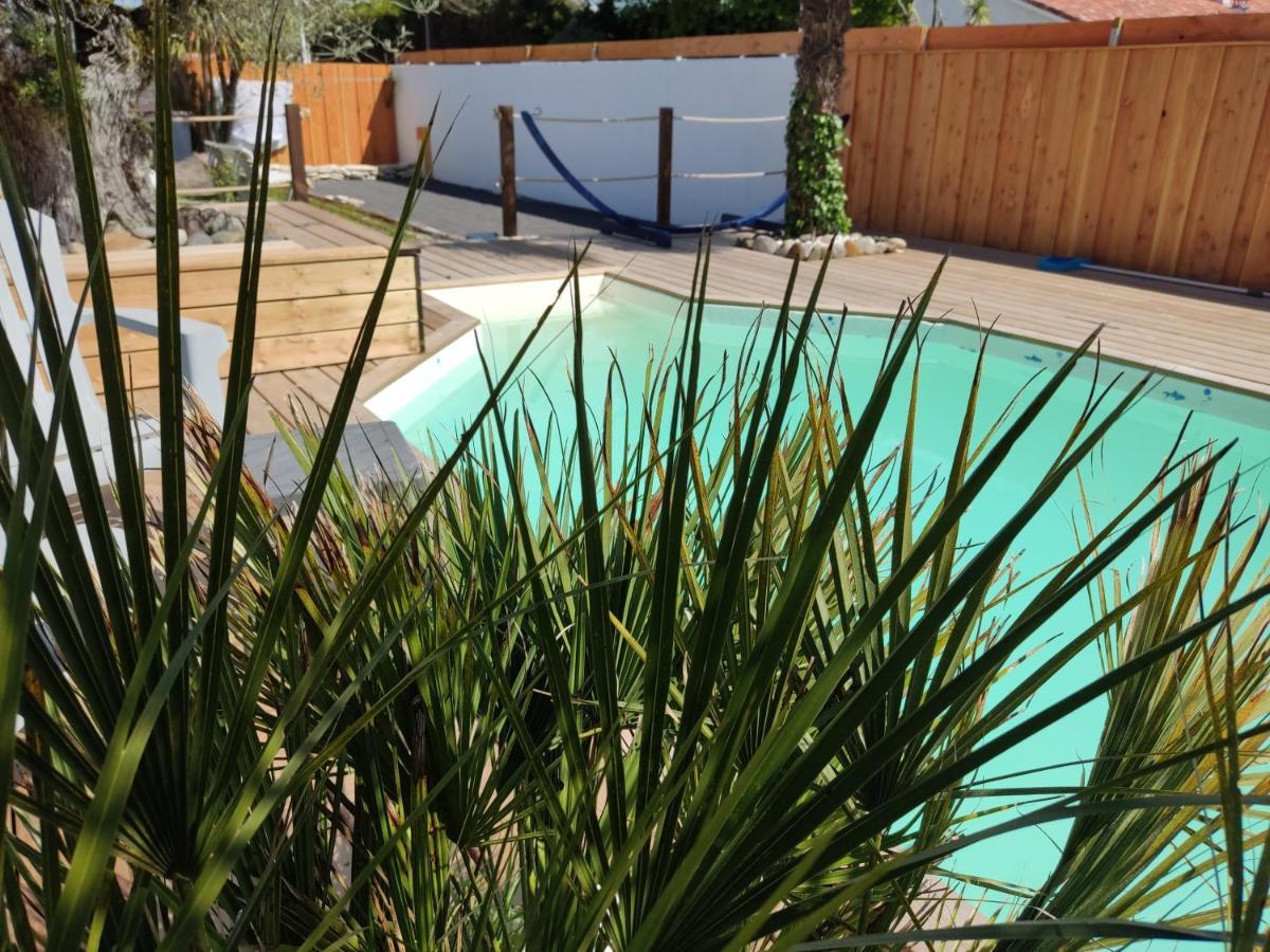 Cottage La Dune Avec Piscine Les Cigales Du Bassin A Gujan-Mestras Exterior photo