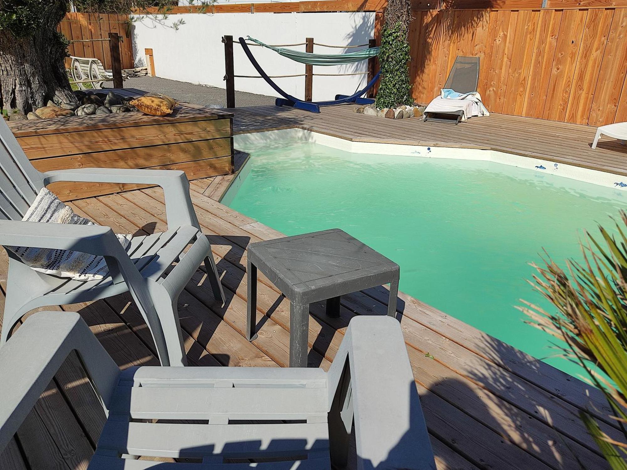 Cottage La Dune Avec Piscine Les Cigales Du Bassin A Gujan-Mestras Exterior photo